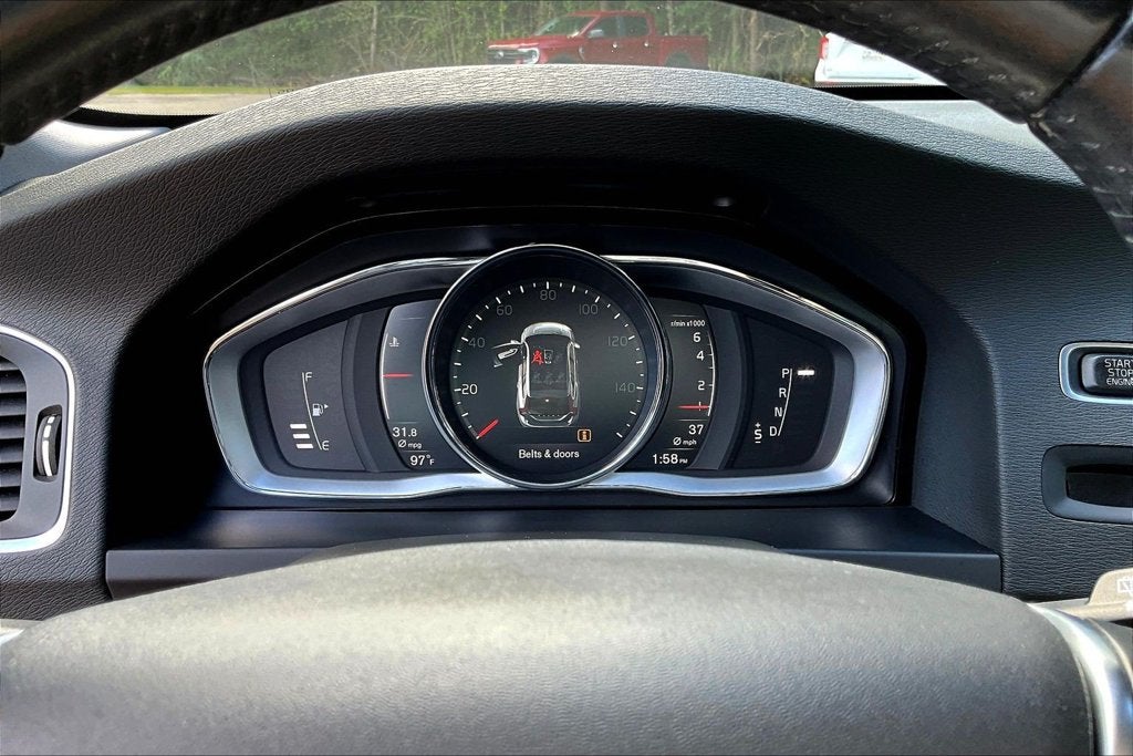 2017 Volvo V60 Premier