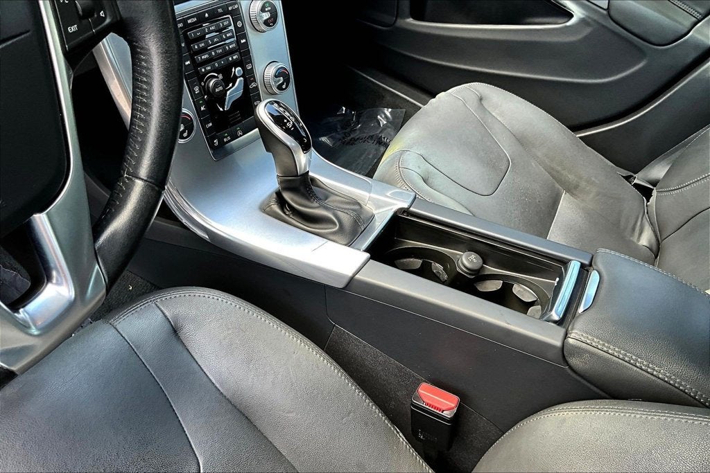 2017 Volvo V60 Premier