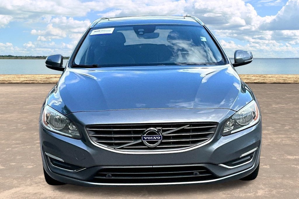 2017 Volvo V60 Premier