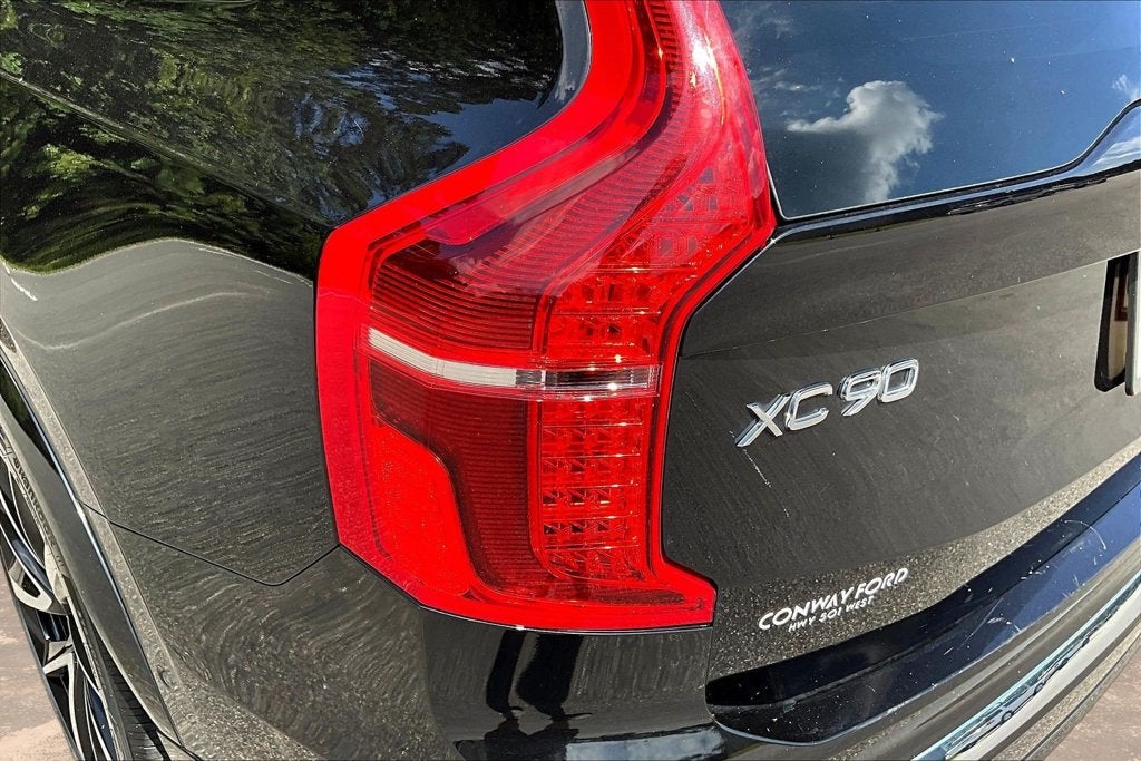 2024 Volvo XC90 Ultimate Bright Theme