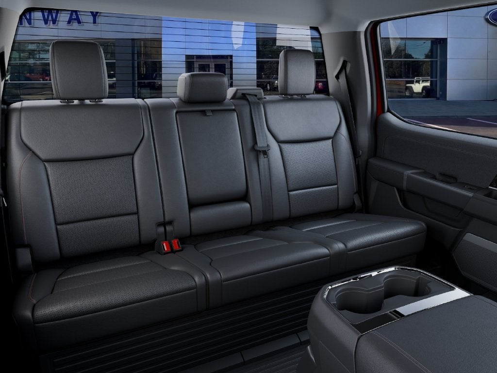 2027 Ford F-350SD Lariat