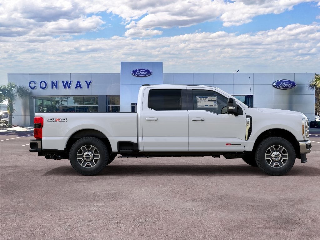 2027 Ford F-350SD Lariat